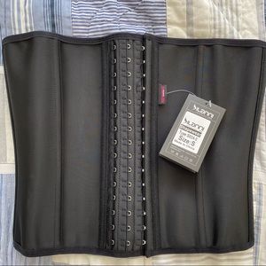 NWT black waist trainer size Small corset